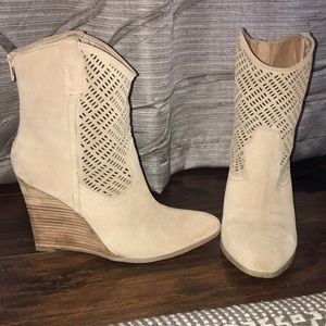 Western wedged booties